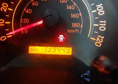 2011 Toyota Tundra Grade 4.6L V8 z USA, uszkodzony, nr VIN 5TFUM5F14BX024573